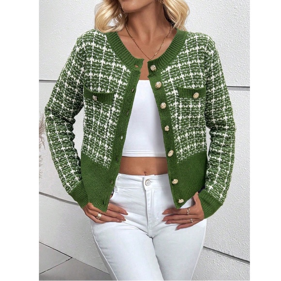 Green Plaid Button Up Cardigan Knit Long Sleeve  Stretchy Buttons - Picture 2 of 8